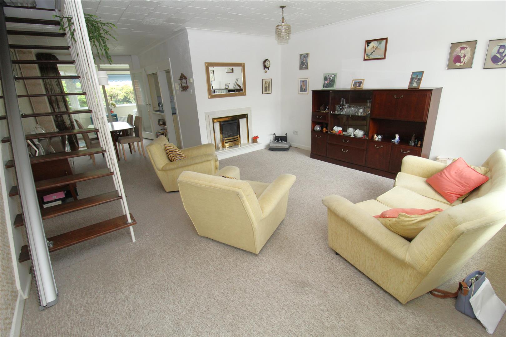 Property Details Estate Agents, Aintree, Liverpool Grosvenor Waterford Estate Agents Ltd